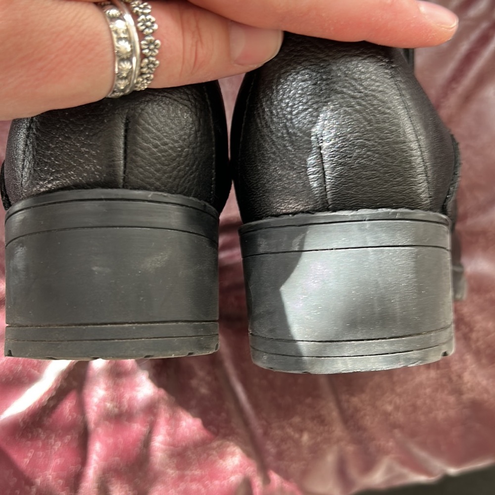 Cole Haan waterproof camea black leather Chelsea booties women’s 11 - Picture 7 of 8